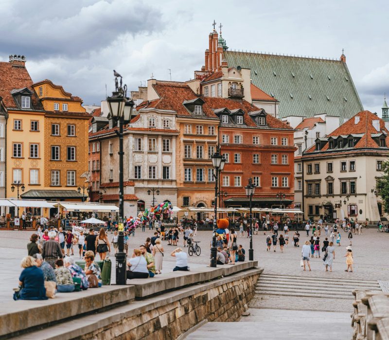 PICTURE 3 – Warsaw Old City PICTURE 3 - Warsaw Old City